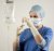 12653560-infirmiere-controle-la-seringue.jpg
