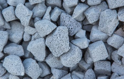 Aménagement paysager avec du verre cellulaire