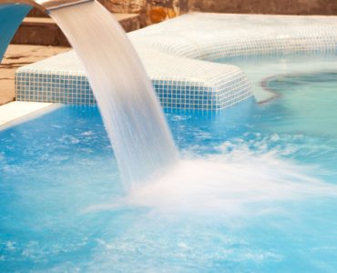Zoom sur le jet d'eau d'un spa