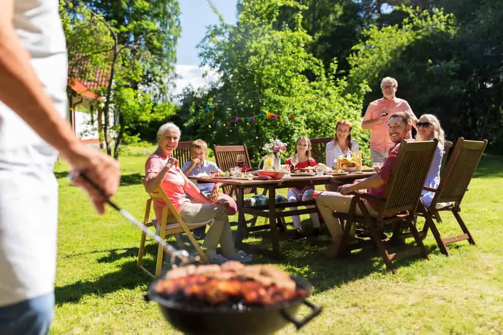 Avec un barbecue on reçoit et on régale nos invités. Un double objectif qu'il faut donc bien mesurer à l'achat