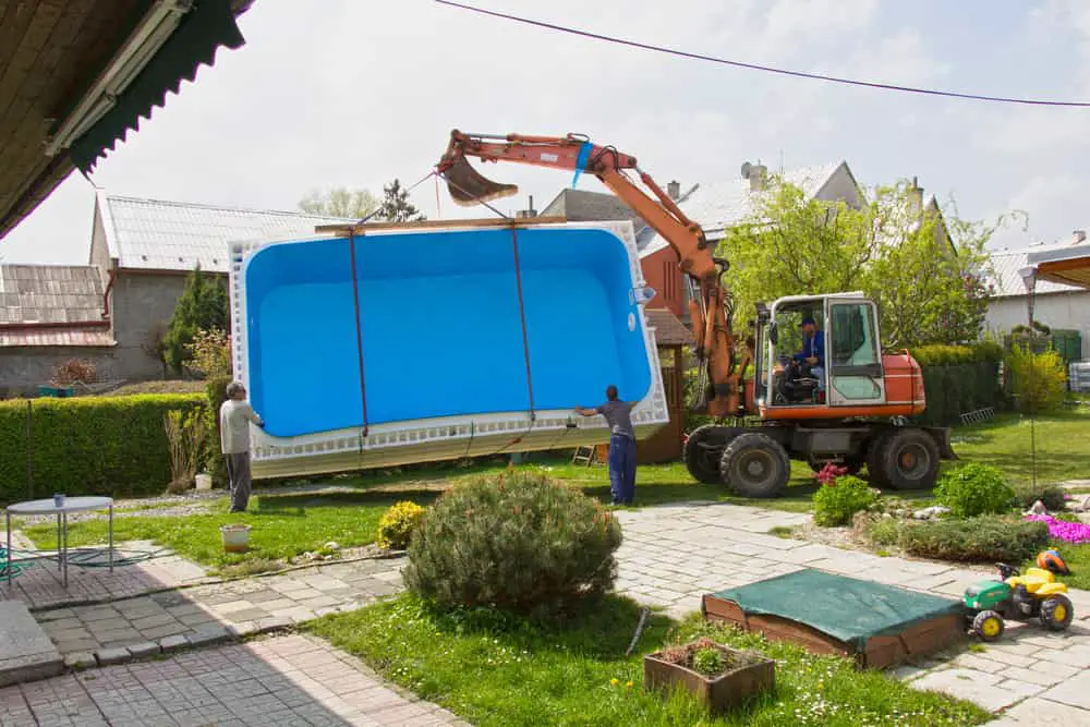 Bien s'assurer de construire sa piscine sur un terrain piscinable