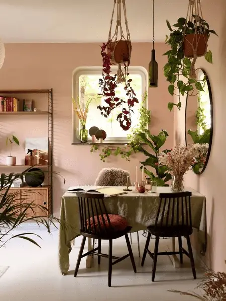 Une salle à manger pleine de peps