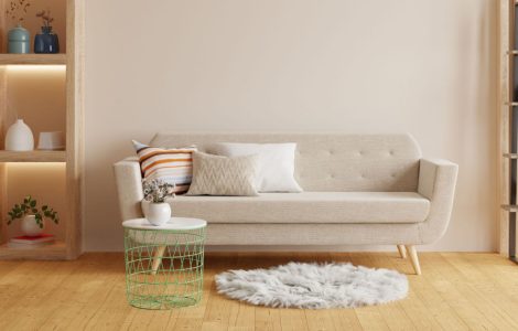 Un canapé gris style scandinave dans le salon