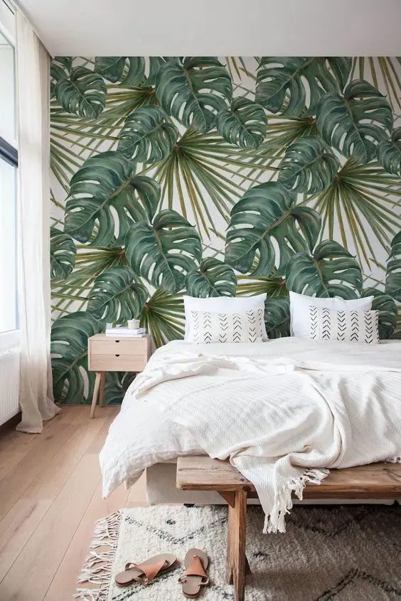 Le motif jungle trouve sa place dans une chambre boho