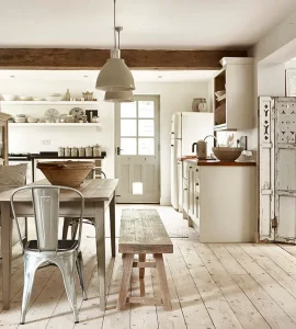salon à manger rustique et bien aménagée