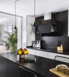 grande cuisine noire moderne