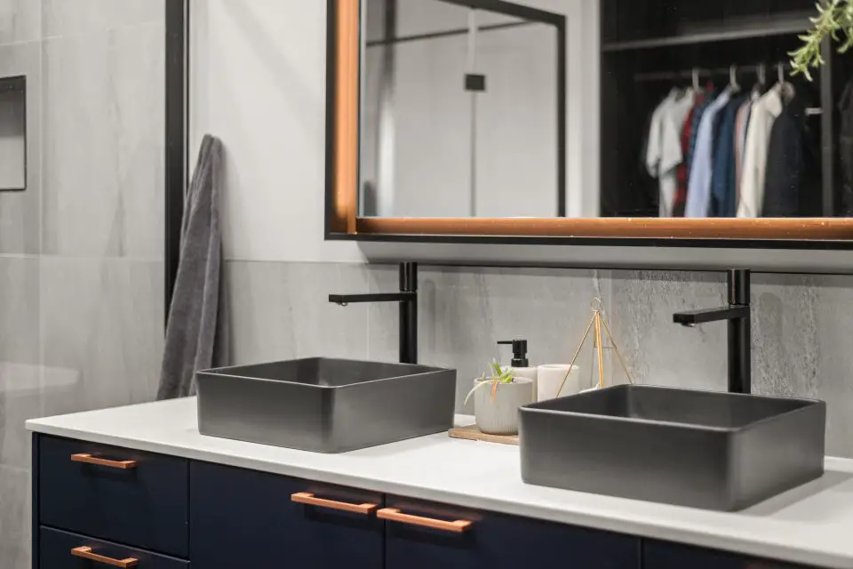 salle de bain de la suite parentale