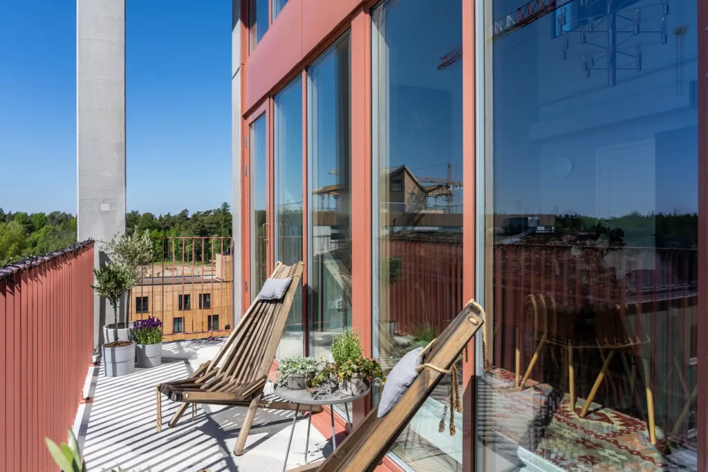 extérieur du duplex et son charmant balcon