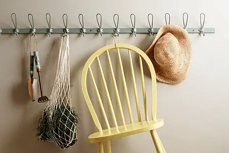 Quelle couleur pour repeindre une chaise en bois ?