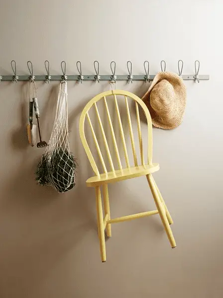 Quelle couleur pour repeindre une chaise en bois ?
