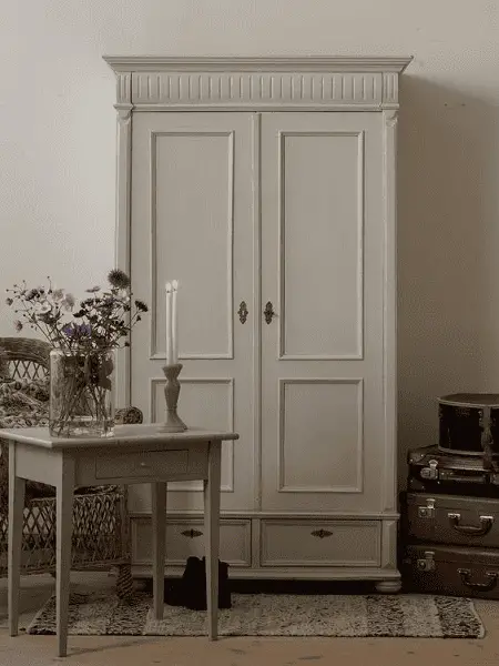 Comment relooker une armoire en bois ? 10 inspirations déco