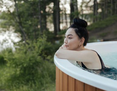 spa extérieur sur une terrasse